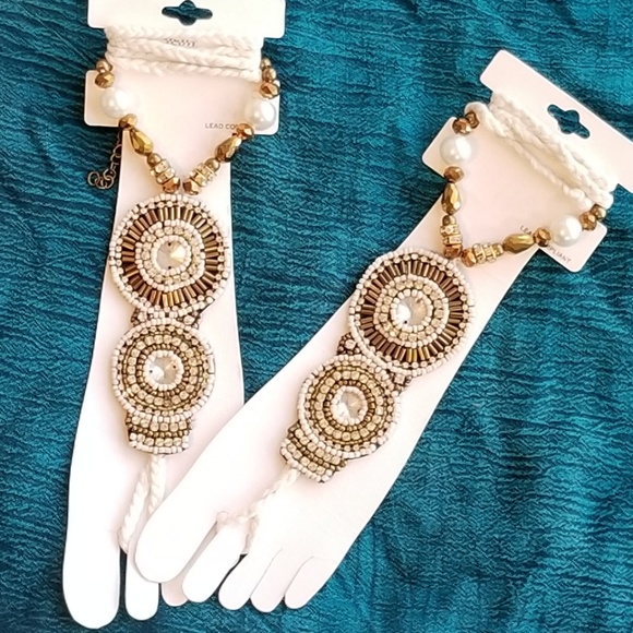 ICON Jewelry - Woman's Icon Collection Barefoot Sandels NEW